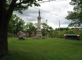 176 Central St APT 1, Gardner, MA 01440