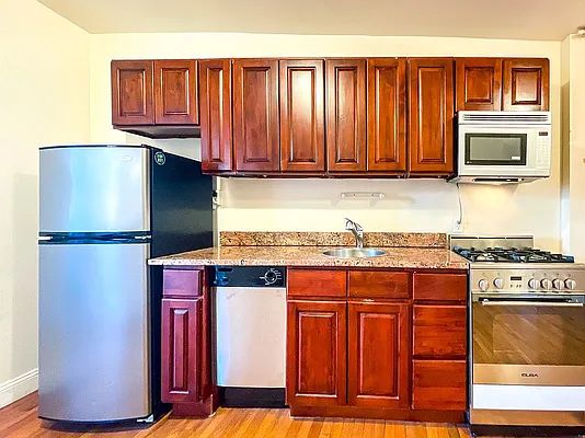 Rented by Blackwater Associates Inc. | media 8
