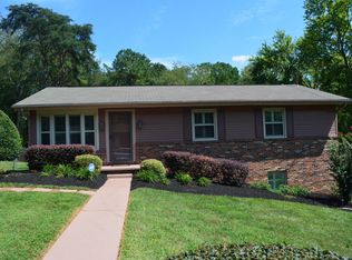 138 Highland Ave, Oak Ridge, TN 37830