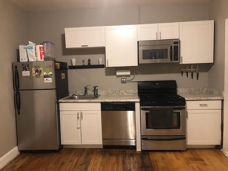 2342 W 18th Pl #2R — Photo 1