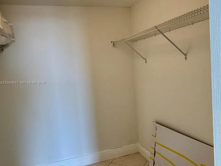 2625 Collins Ave #810 — Photo 21