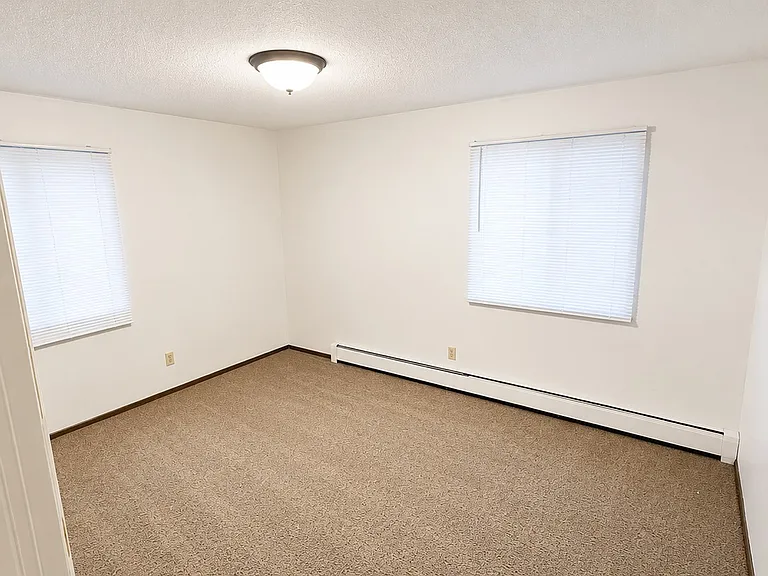 Mechanic Avenue Apartments — Photo 12