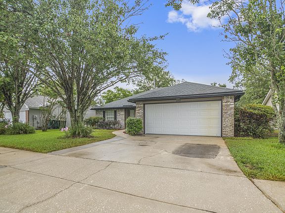 3rd image of 2399 Egrets Glade Dr