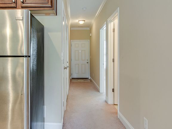 5th image of 8045 High Vista Ln