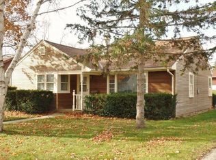 W67N755 Franklin Ave, Cedarburg, WI 53012