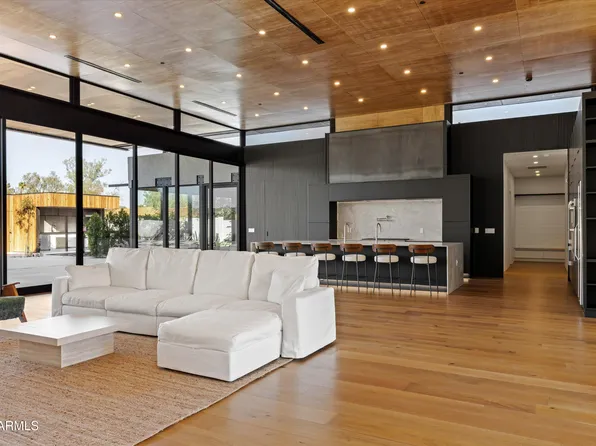 6026 E PERSHING Avenue, Scottsdale, AZ 85254