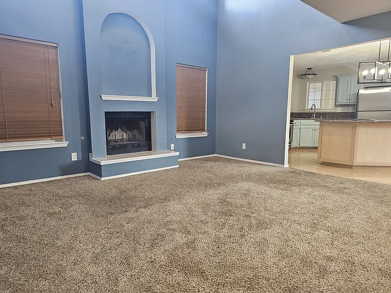 6908 Marigot Rd NW — Photo 2