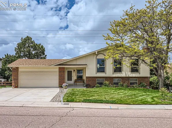 5090 Picket Dr, Colorado Springs, CO 80918