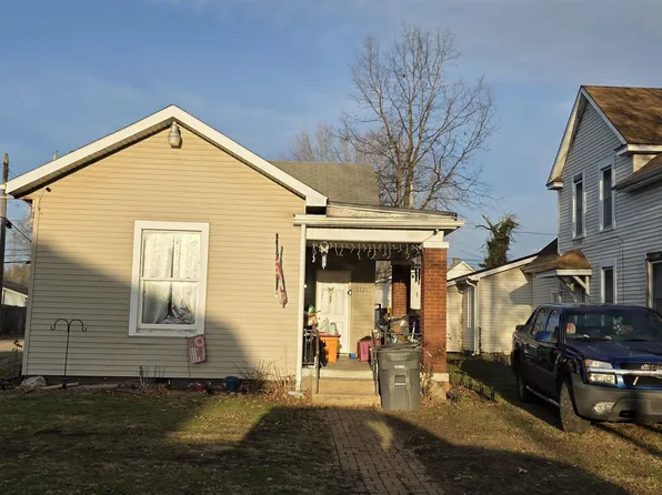 1223 Conwell St, Connersville, IN 47331