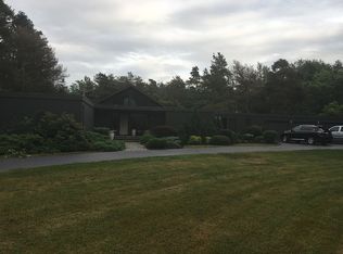 54 Rush Hills Dr, Rush, NY 14543