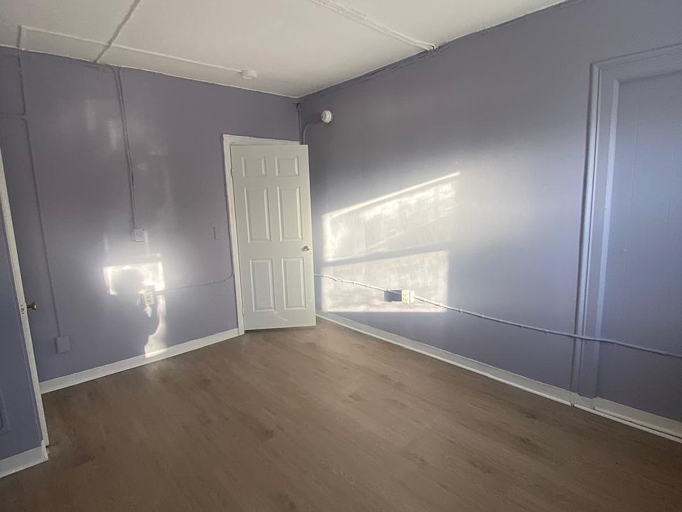 1st image of 912 Park St #11495828