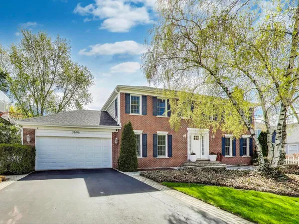 33819 N Shawnee Ave, Grayslake, IL 60030