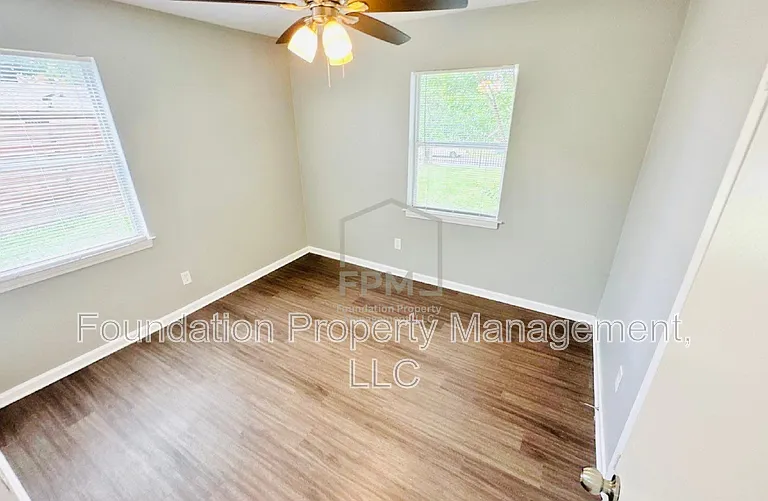 267 Greenlaw Ave #6 — Photo 10