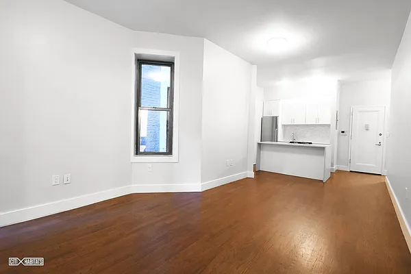 Rented by Citi Habitats | media 25