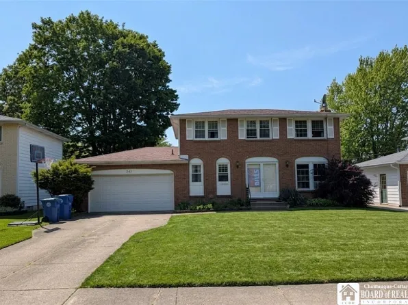 341 Vine Ln, Amherst, NY 14228