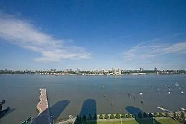 Sold by Douglas Elliman | media 27