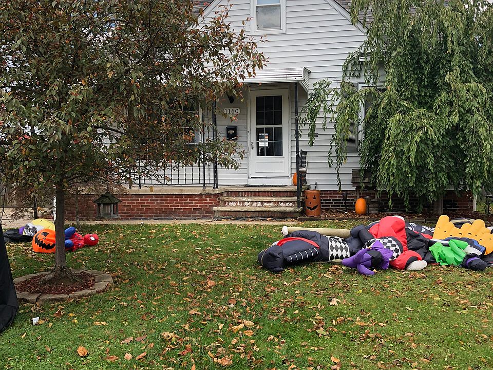1st image of 1160 Iroquois Ave