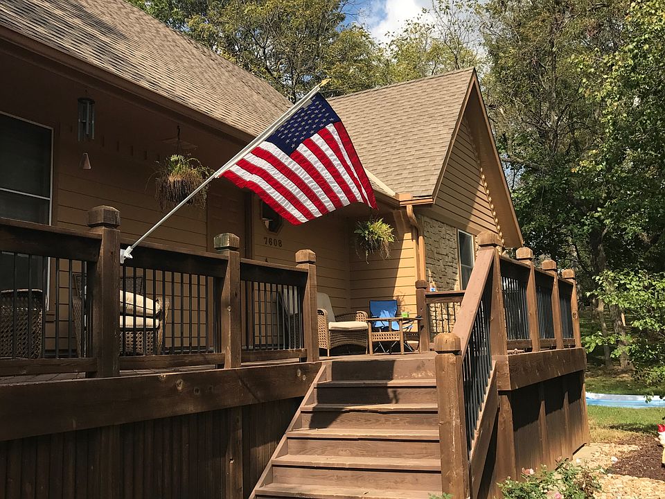 1st image of 7608 NW Forest Lakes Dr