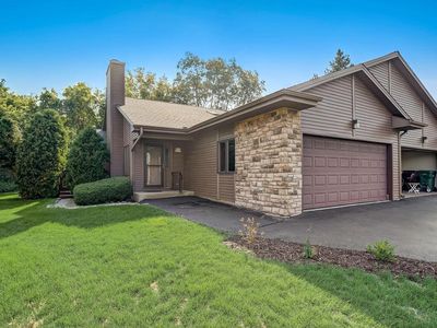 W131N8142 Country Terrace LANE, Menomonee Falls, WI, 53051