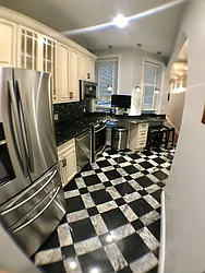 Rented by Apple Exclusive Realty Inc