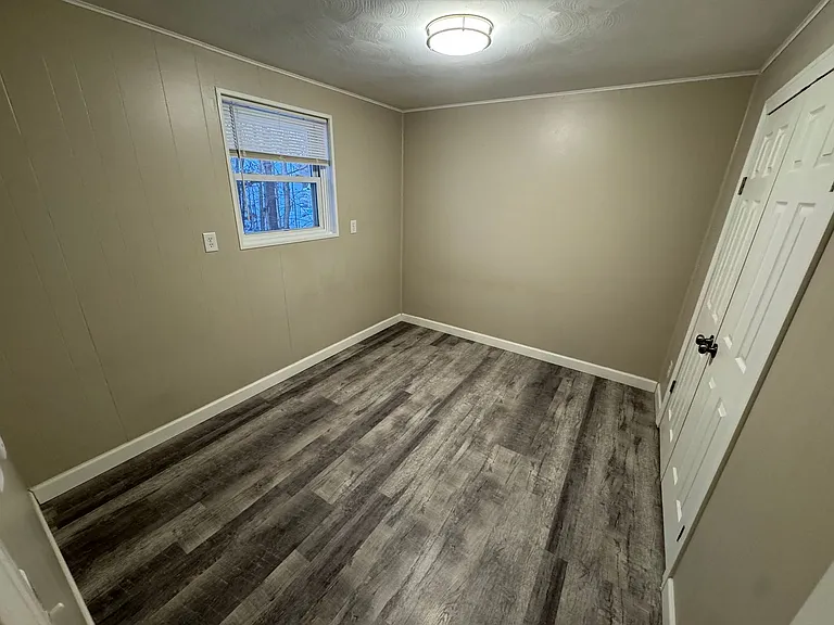 101-103 Green Oaks Drive — Photo 3