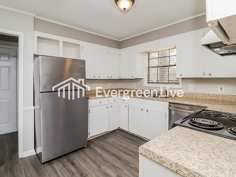 125 Dogwood Cir — Photo 7