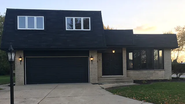 15201 Ingleside Ave photo 1