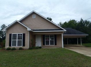70 Shadowridge Ln, Phenix City, AL 36869