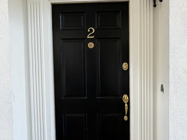 681 S Orange Grove Blvd, Pasadena, CA