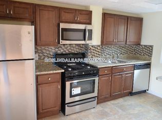 497 Poplar St #2A, Boston, MA 02131