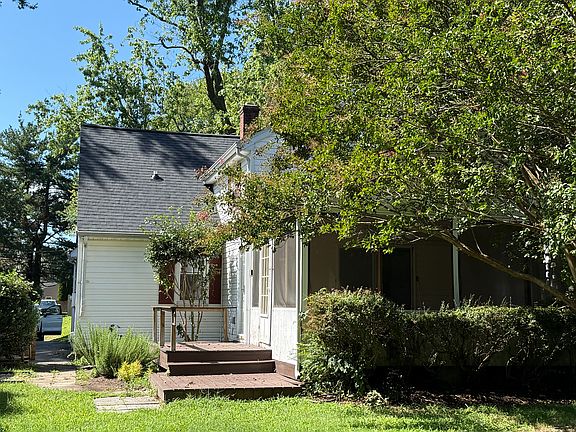 3rd image of 7 Judas St