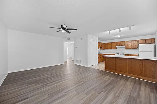 1840 Kendall Ln #25 Photo 1