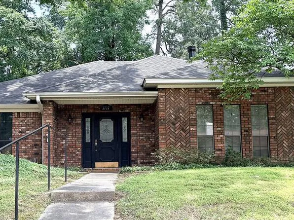 3707 Maplecrest St, Texarkana, TX 75503