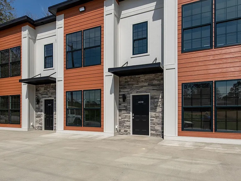 Lofts on Franklin III — Photo 12