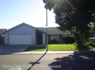 2017 Star Oak Ave, Modesto, CA 95355