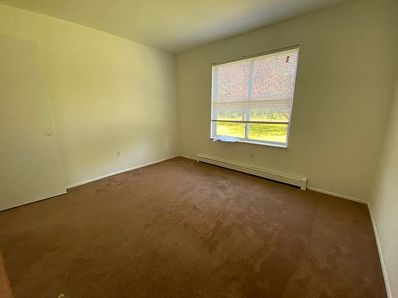 5th image of 2900 Ayre St #D27