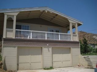 10171 California Ave, Riverside, CA 92503