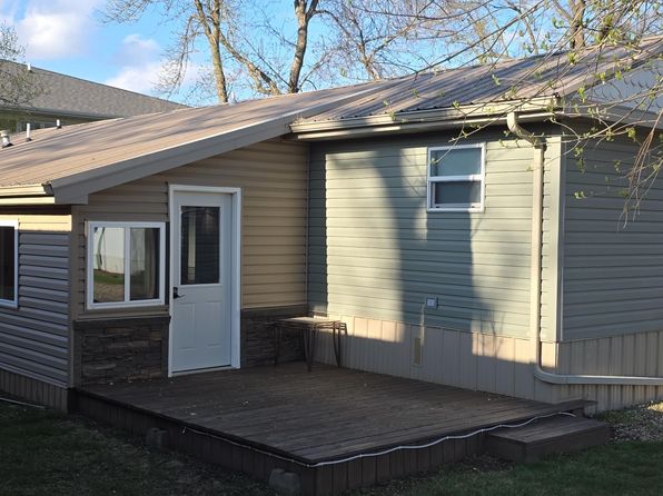 92 Rohr St #25, Arnolds Park, IA 51331