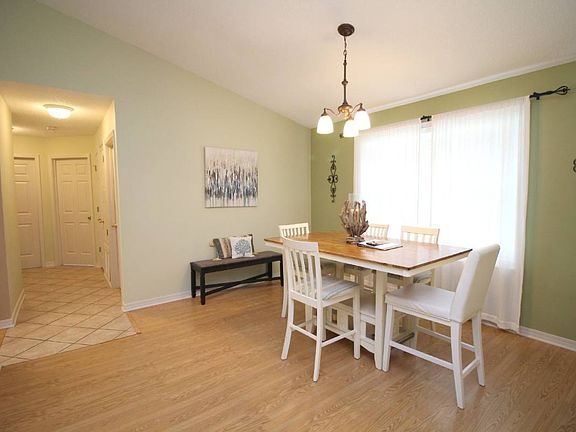4th image of 9048 Caribbean Dr