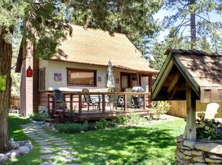 39525 Red Robin Dr, Fawnskin, CA 92333