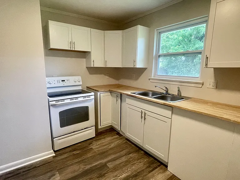 7741 Nautical Way — Photo 4