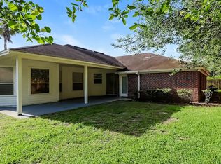 11820 Lake Fern Dr, Jacksonville, FL 32258
