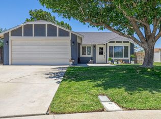 42937 Sunny Ln, Lancaster, CA 93536