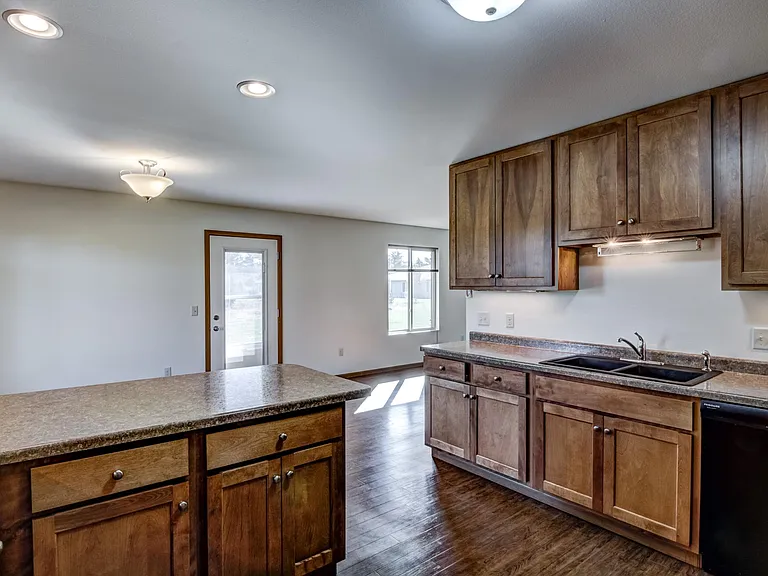 S5270 Damar Private Dr — Photo 7