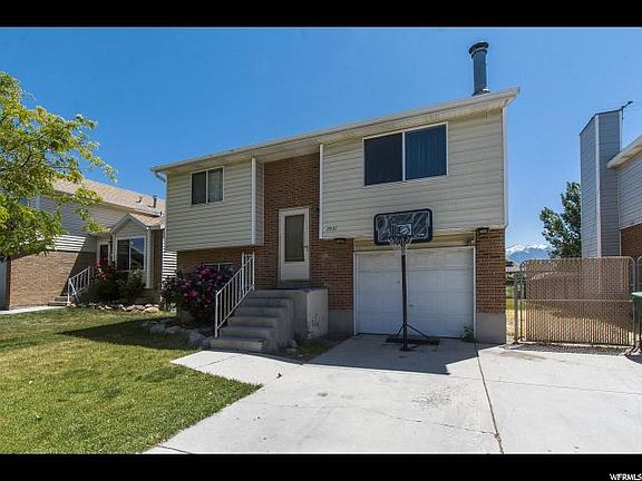 3rd image of 7931 S Linton Dr