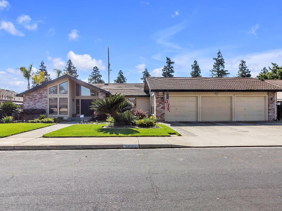 1st image of 2504 Bridle Path Ln