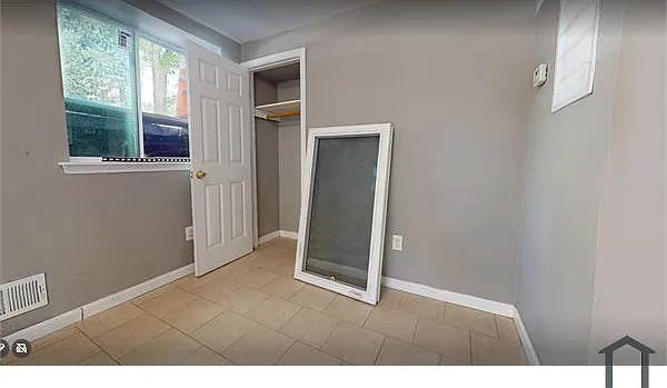 348 Targee St #1B — Photo 1