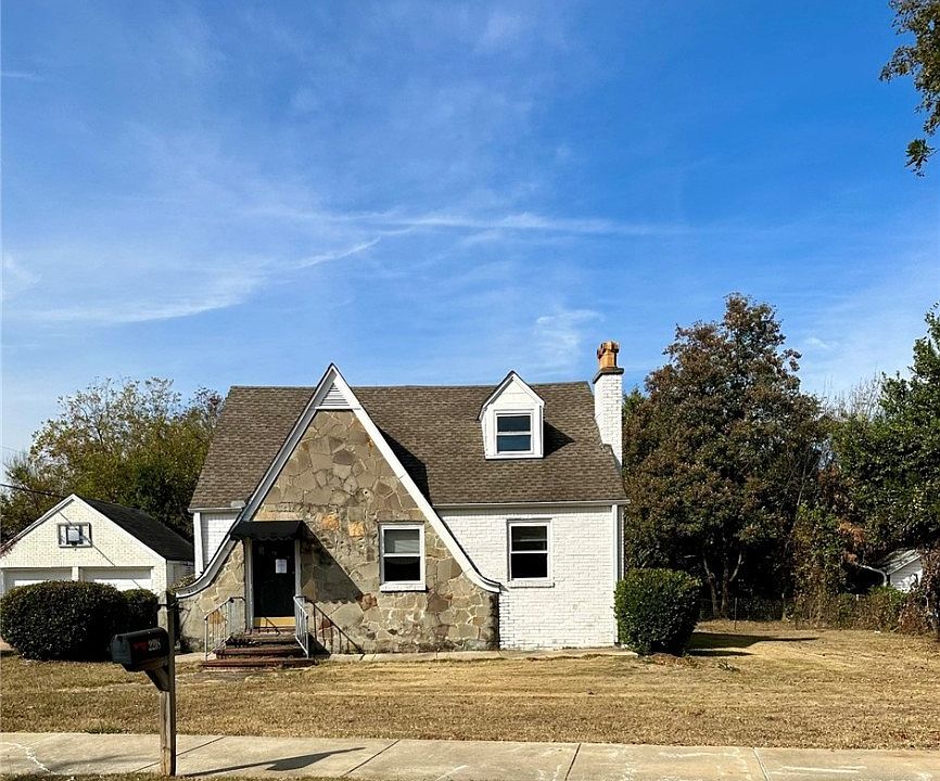 1st image of 2218 Prince Ave