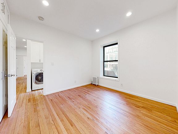 4th image of 315 W 115th St #5F1