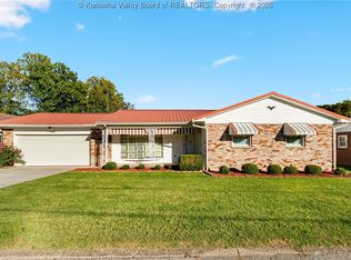 62 Allen White Ln, Saint Albans, WV 25177